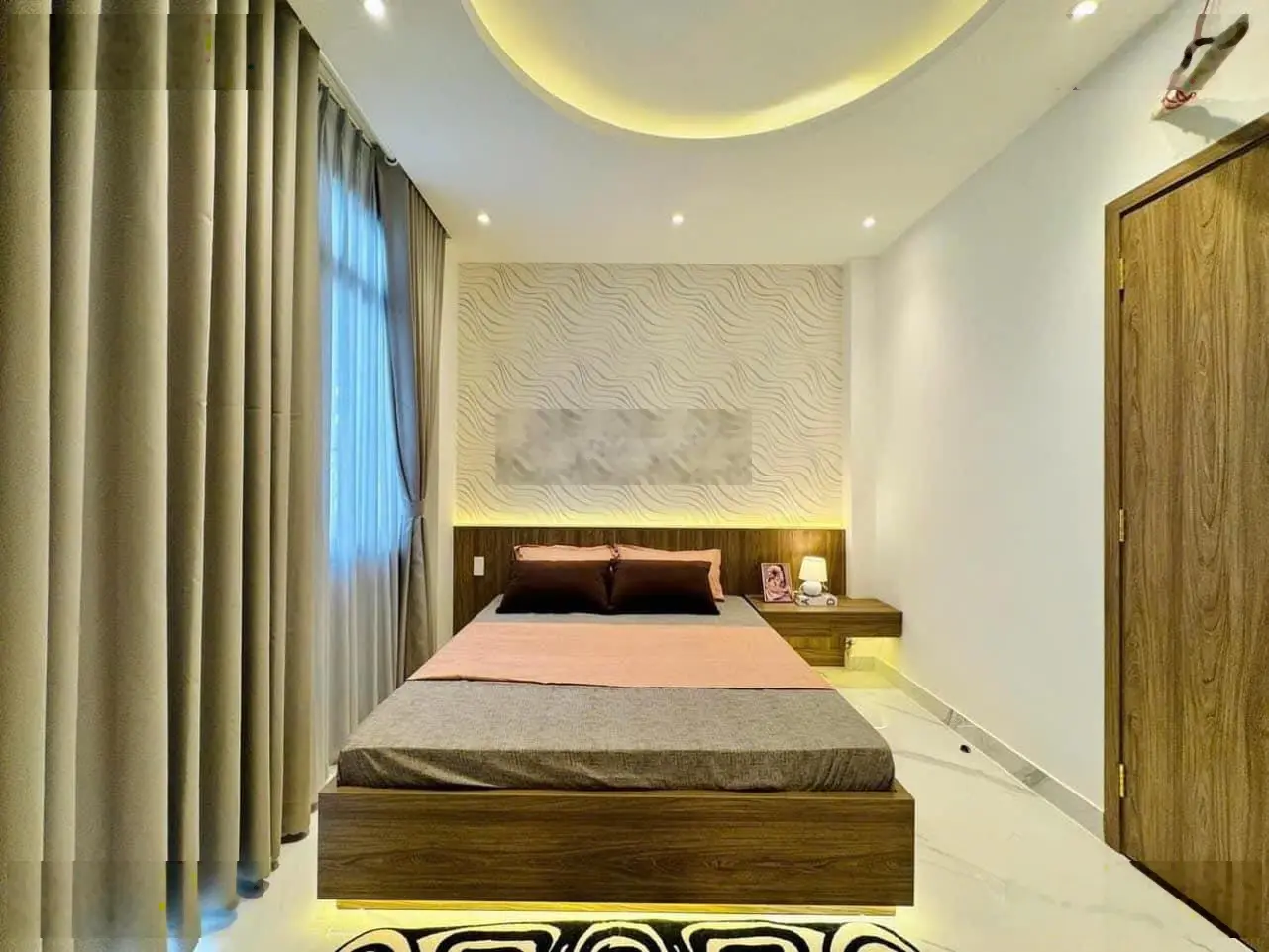 Giá 8 tỷ 900. gấp! bán nhà nguyễn đình chính, phú nhuận. hẻm oto. hđ thuê 15tr/th. lh: 0347.153.456