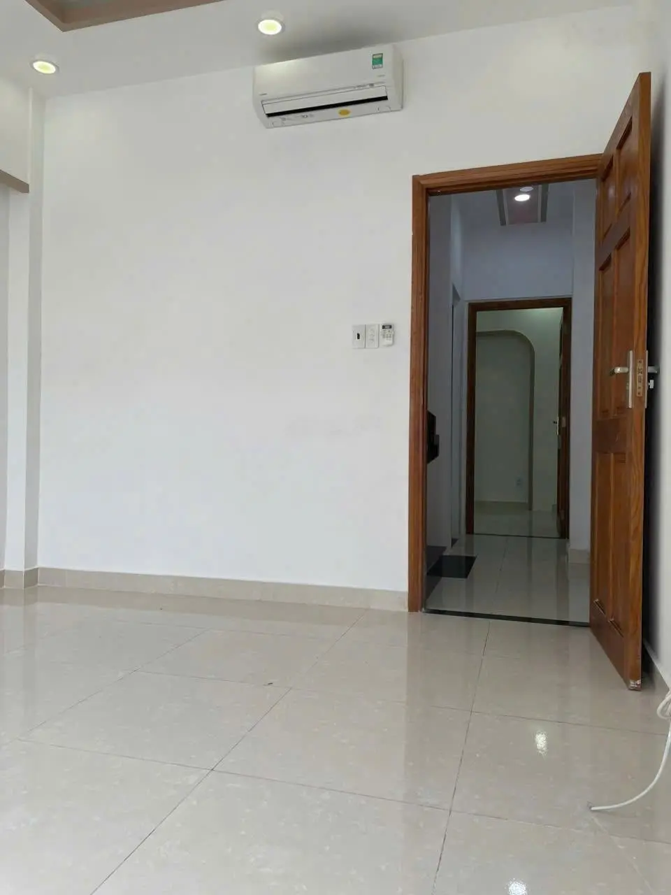 Bán nhà mới đẹp xinh 3 tầng hẻm thông Thích Quảng Đức P5 42m2 chỉ NHỈNH 6 TỶ