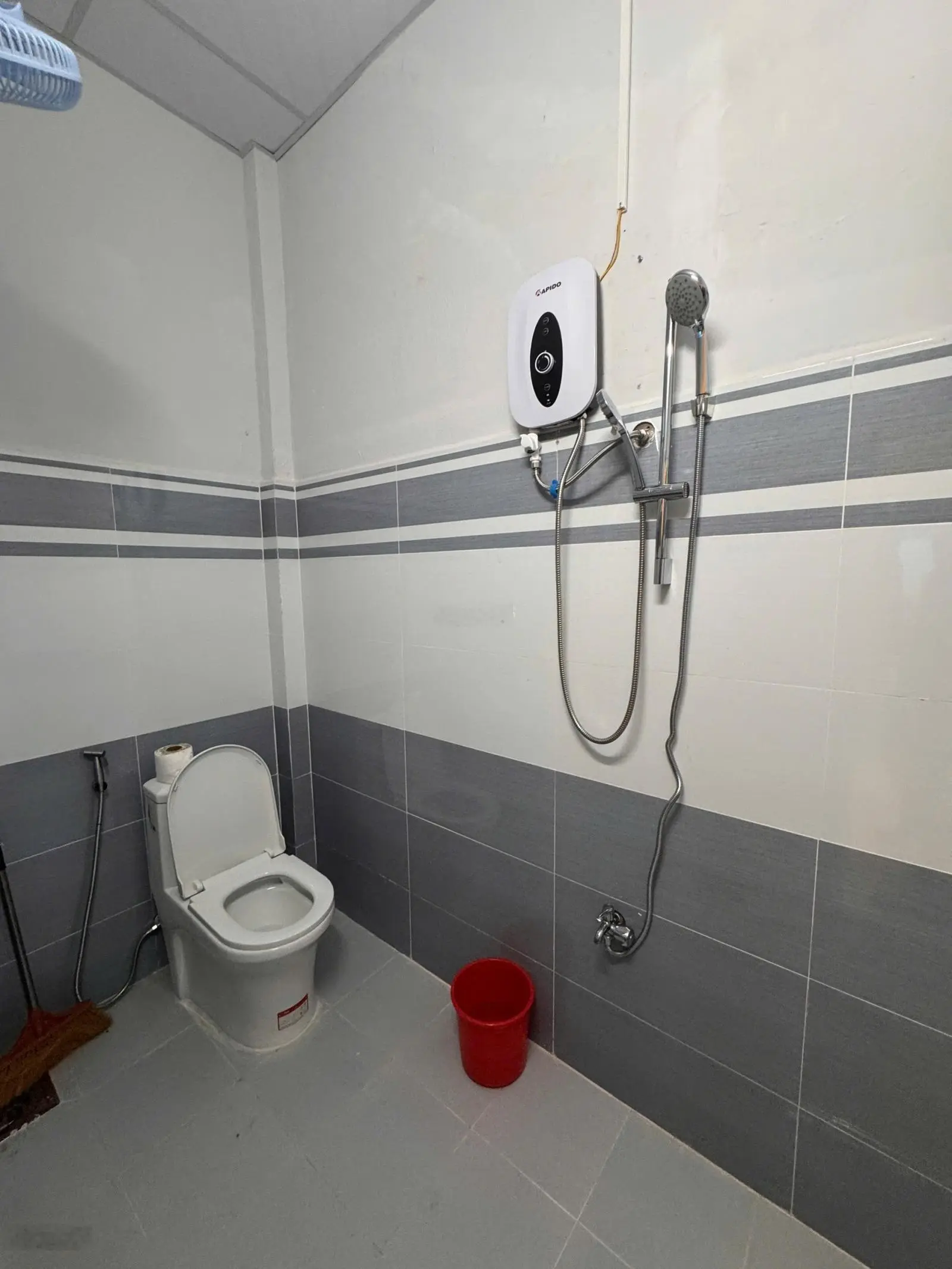 Nhà mặt tiền đường Lê Văn Tám Phước Long 4.3 tỷ