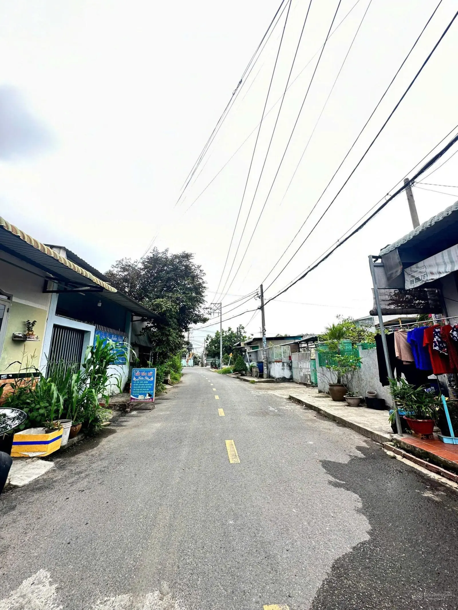 Bán Nhà 1/ Đường Dương Công Khi- Xuân Thới Thượng - Hóc Môn - Nhà 1 trệt 1 lầu 32m2 - Giá 755tr