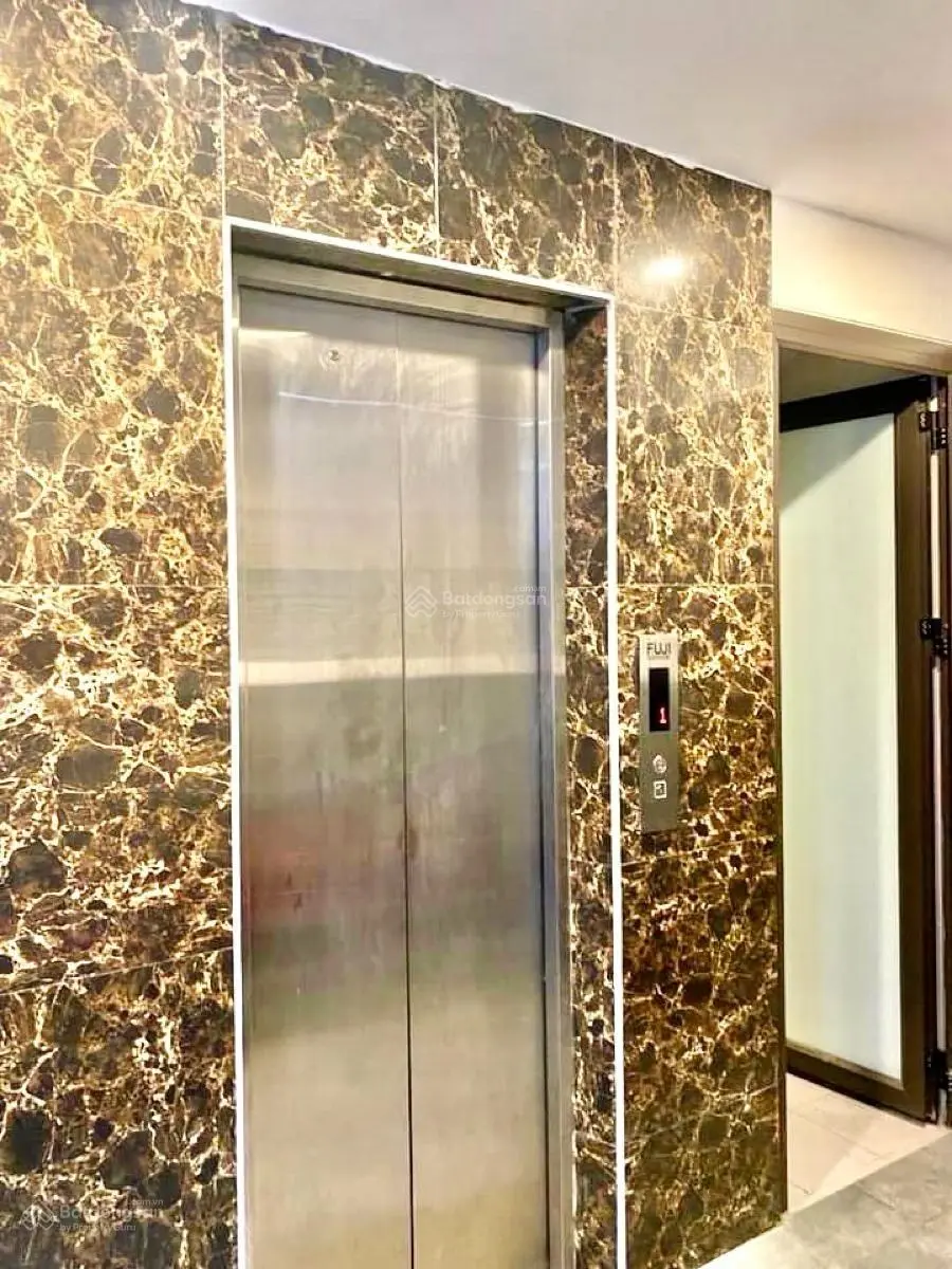 Bán gấp nhà dòng tiền Phú Diễn 55m2 x 7 tầng mặt tiền 4,5m, 10 phòng khép kín, full nội thất