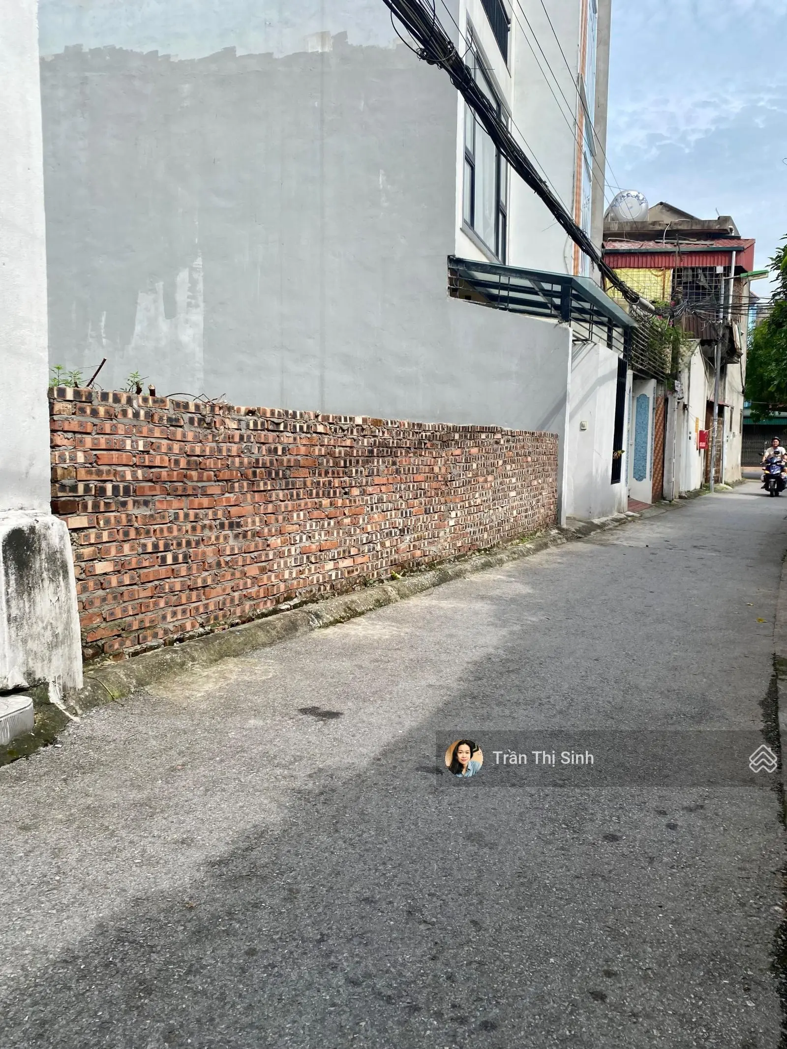 Ô tô tránh, 1 nhà ra phố, kinh doanh bán đất Giang Biên tặng nhà có dòng tiền DT 120m2 nhỉnh 10 tỷ