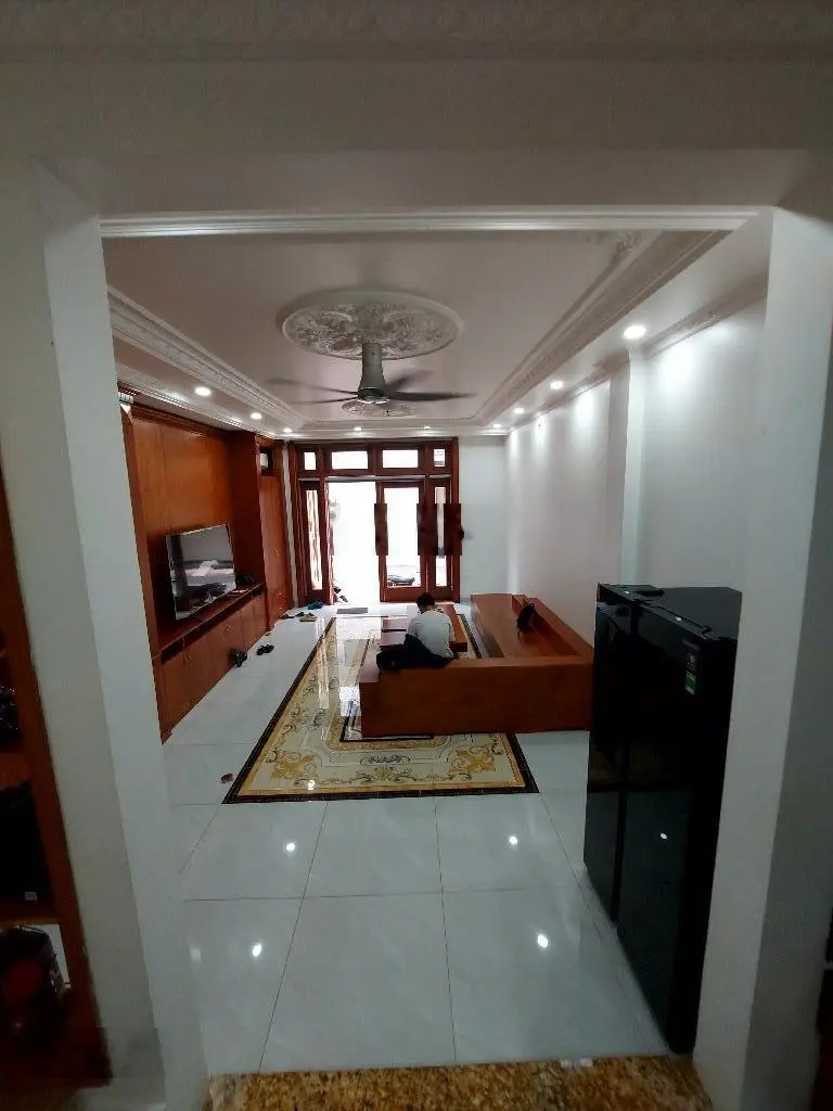 Nhà mặt tiền đường số 2, Phú Mỹ, Q7: 4 tầng, ST, 5,2*12m, 9,3 tỷ, thương lượng, SHR