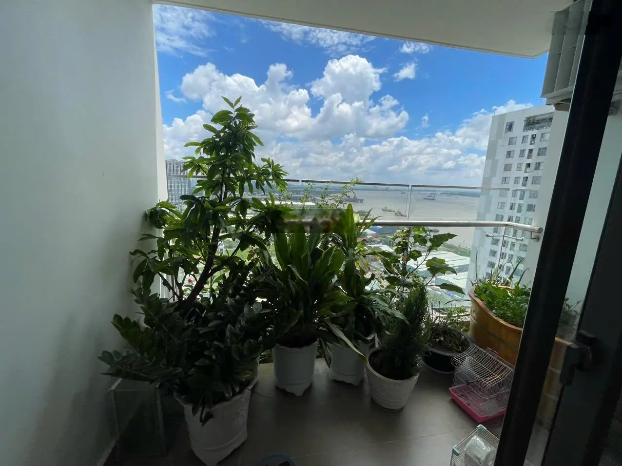 Bán gấp căn River Panorama Quận 7 - 3PN - view sông - tầng cao full nội thất - bao sổ, bao thuế phí