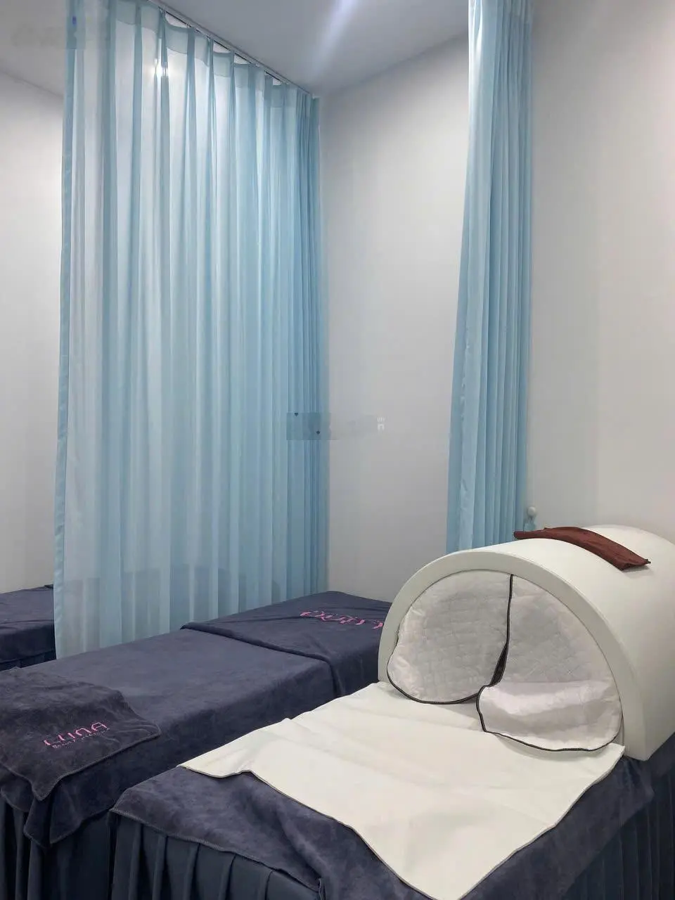 Bán nhà phố Đào Tấn Ba Đình 183m 4 tầng mặt tiền 11.5m 81.5 tỷ.Kinh doanh, ô tô tránh