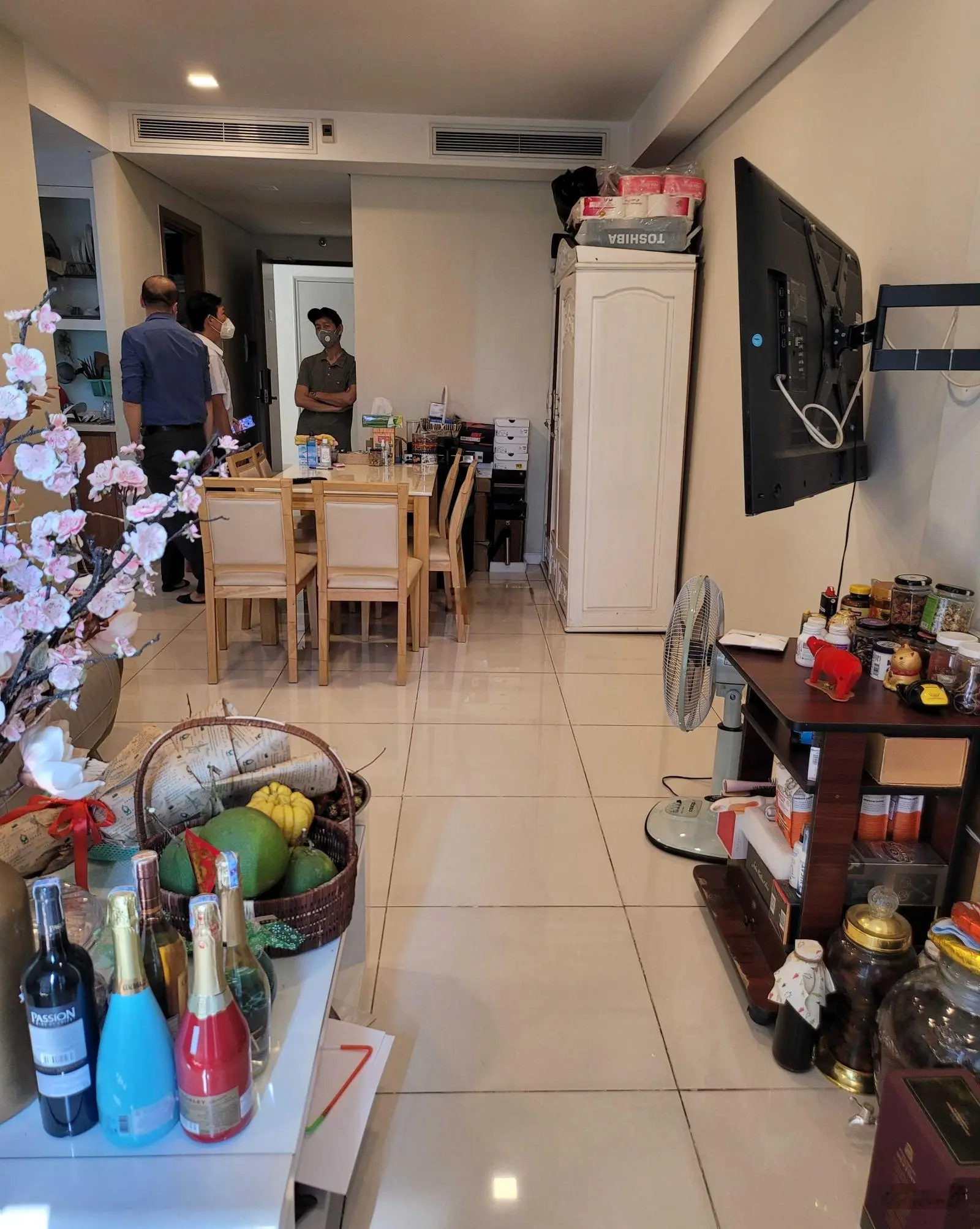 Bán Rivera Park Q10, 4tỷ3 74m2/2PN, 2WC full nội thất (bao phí thuế sổ hồng) LH: 0918 141 ***