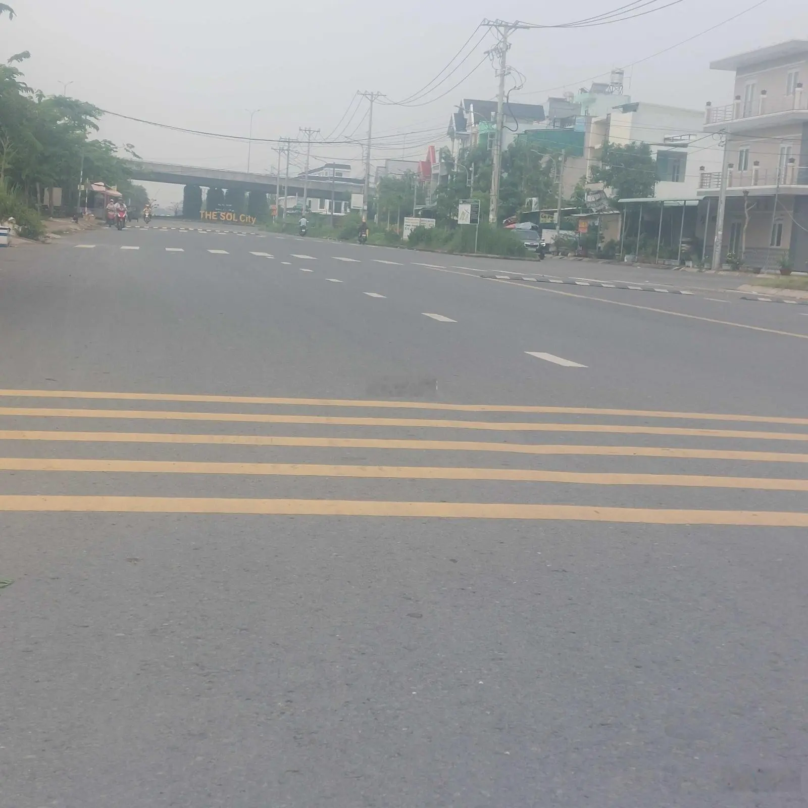 Ngộp bán nền 5x20m có sổ đường 22m The Sol City Long Thượng Cần Giuộc cách chợ Hưng Long 300m 2tỷ8