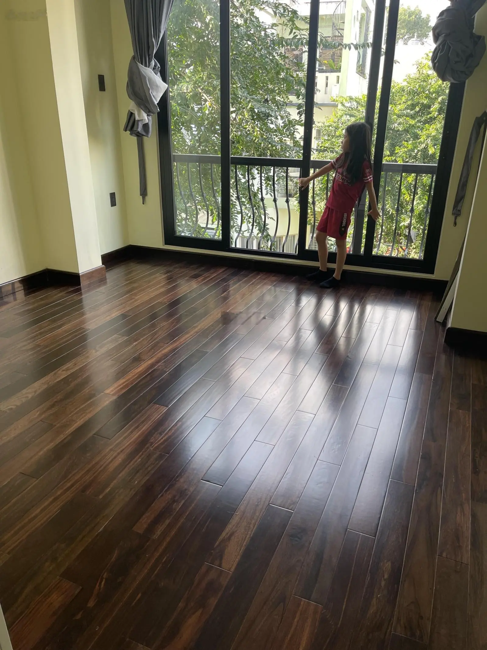 Bán nhà mặt phố tại Phan Văn Trị, 16,5 tỷ ( có thương lượng), 26m2, 4 tầng, 3PN, 4WC