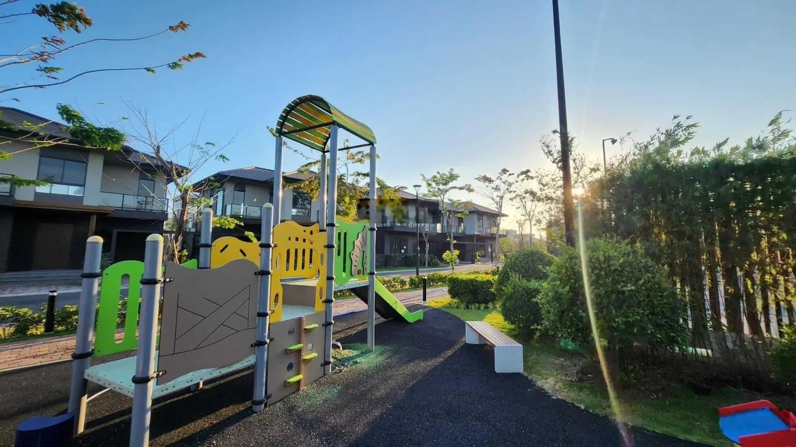 Bán gấp căn BTĐL siêu đẹp góc Rivera WTP giá 8 tỷ gần kênh đào, sông vàm cỏ đông