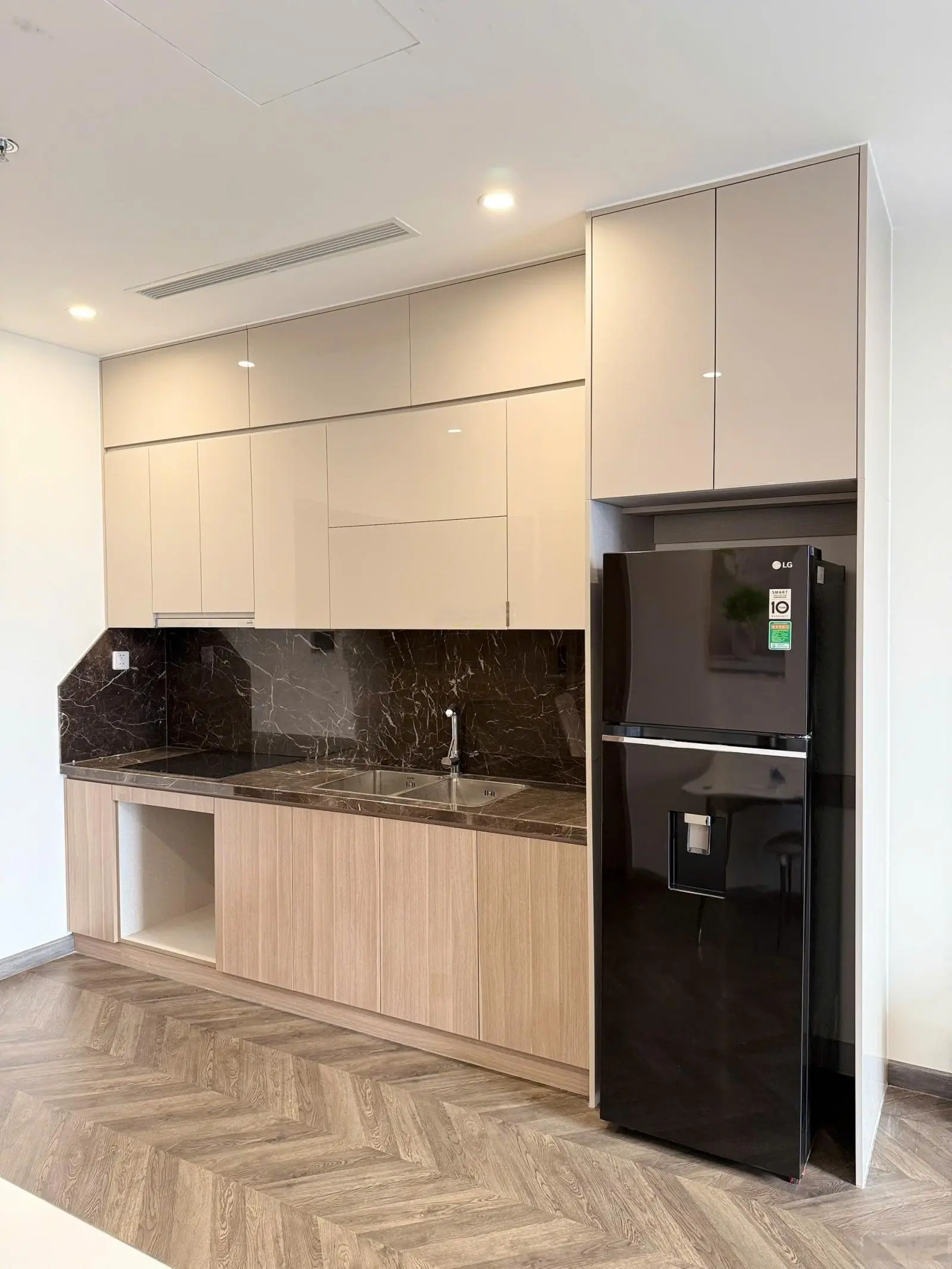 Bán CC đẹp xuất sắc tại Vinhomes Sky Park Bắc Giang, giá thỏa thuận, diện tích 52m2