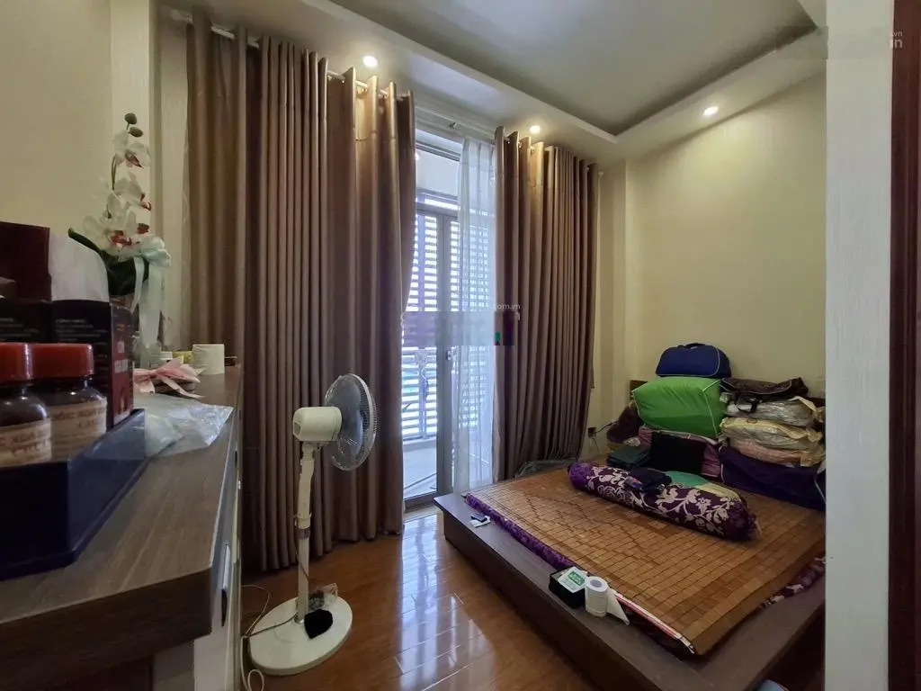 Hoàng Hoa Thám ôtô trong nhà 3 tầng mới đẹp khu vip, chỉ 9.99 tỷ