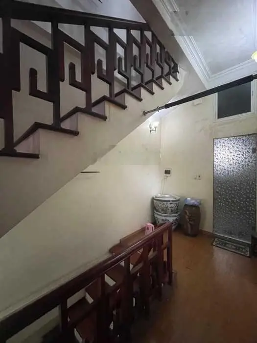 Phân lô víp siêu hiếm phố quan nhân- vỉa hè - gara, oto tránh và dừng đỗ - 2 thoáng