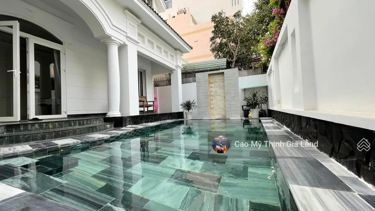 Bán biệt thự biển Bãi Sau, cách 400m, 258m2 ngang 14m, sở hữu lâu dài, 28.9 tỷ