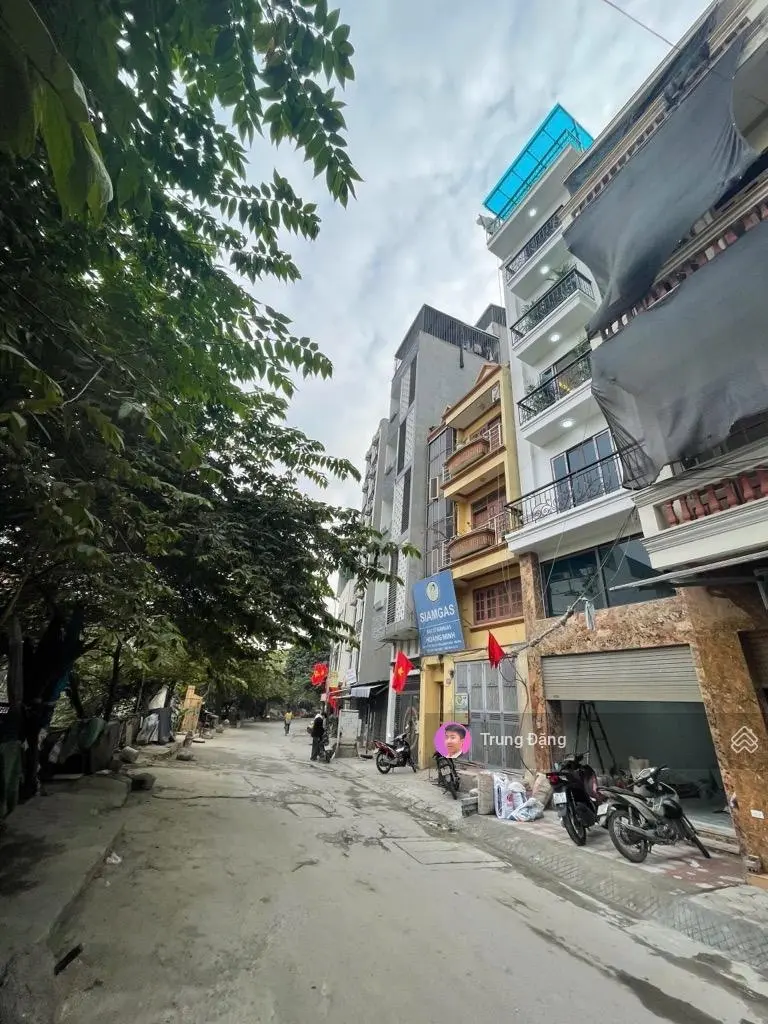Bán nhà phan đình giót, 7 tầng thang máy, ô tô tránh, vỉa hè, kinh doanh tốt, dt 69m2