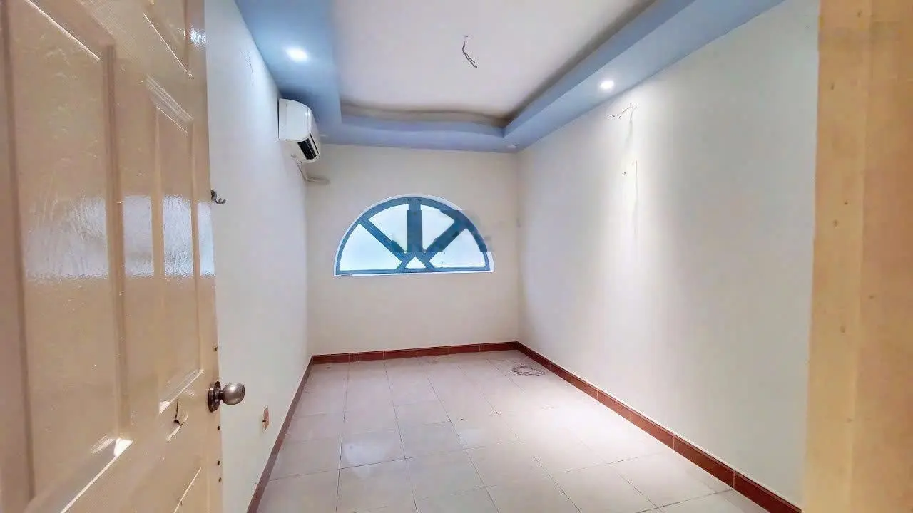 Chỉ 4 tỷ 5 mua được nhà 4 tầng tại bùi viện q.1 nhà chính chủ bán