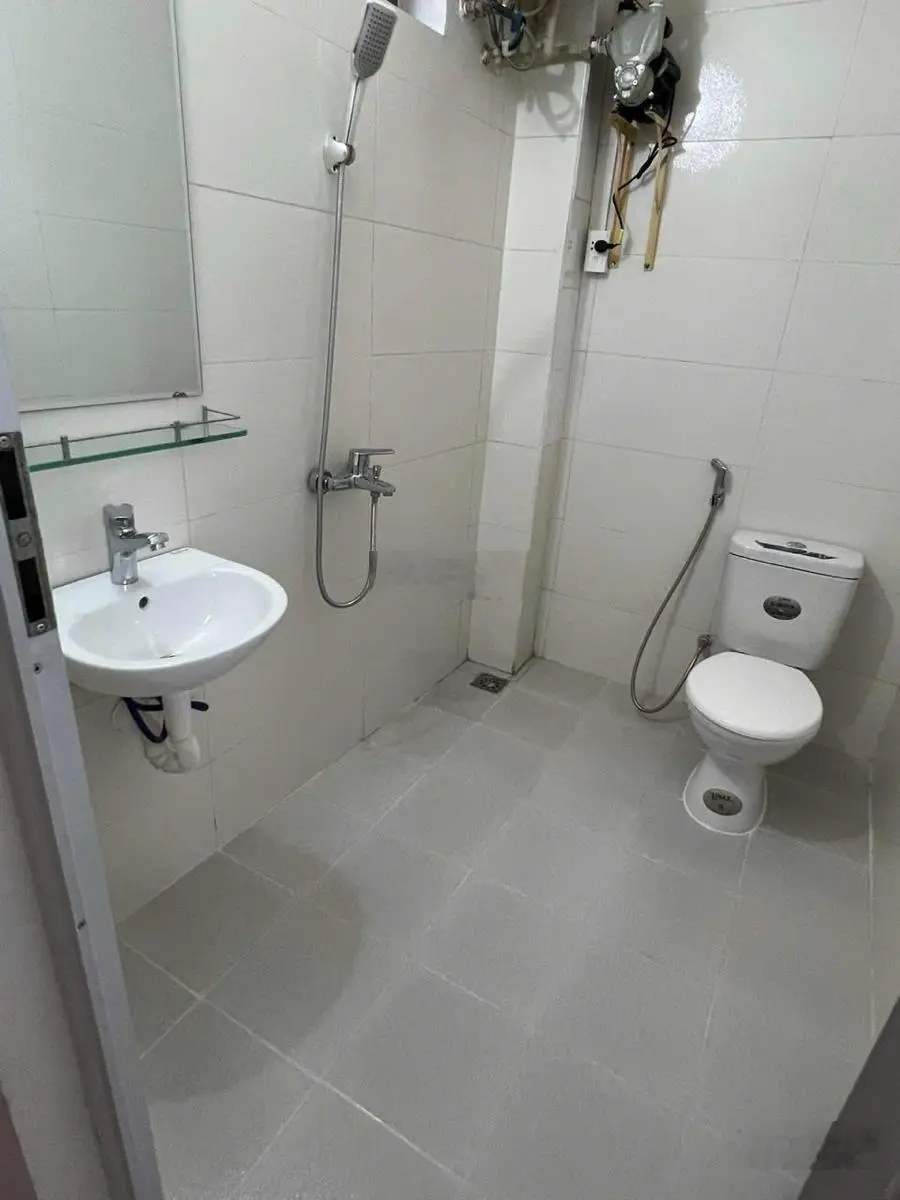 Bán nhà riêng Nguyễn Chí Thanh, Đống Đa. Phân lô vuông vắn, 2thoáng, 55m, 5tầng, 8p ngủ, dt 30tr/th