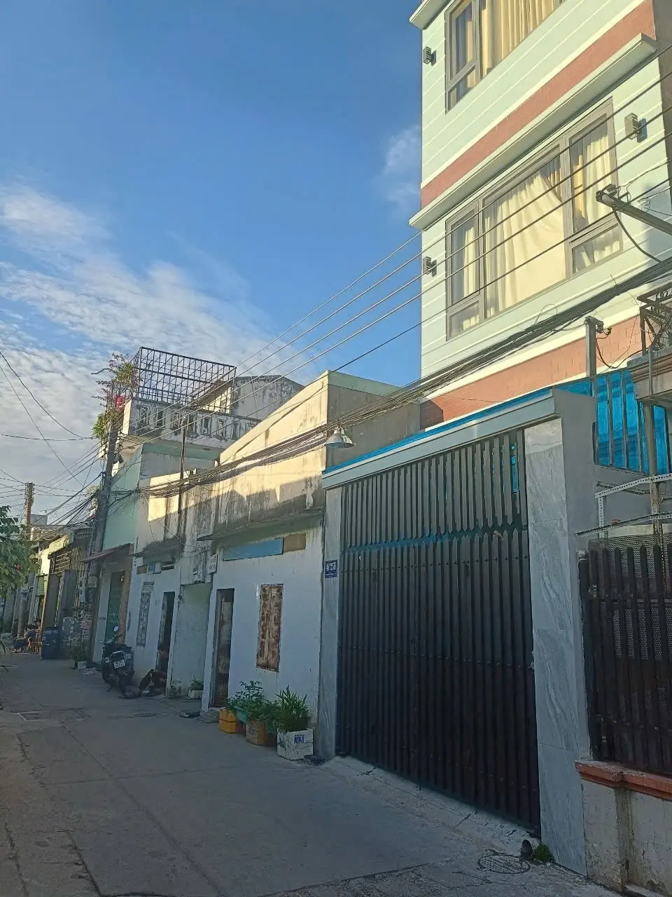 Cần bán 2 lô đất liền kề 4,5-25m/2 lô 60m2 thổ /1 lô