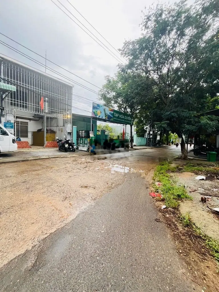 BÁN GẤP NHÀ MT DT KHỦNG, GẦN KCN HOÀ KHÁNH và TRƯỜNG HỌC CÁC CẤP GIÁRẺ