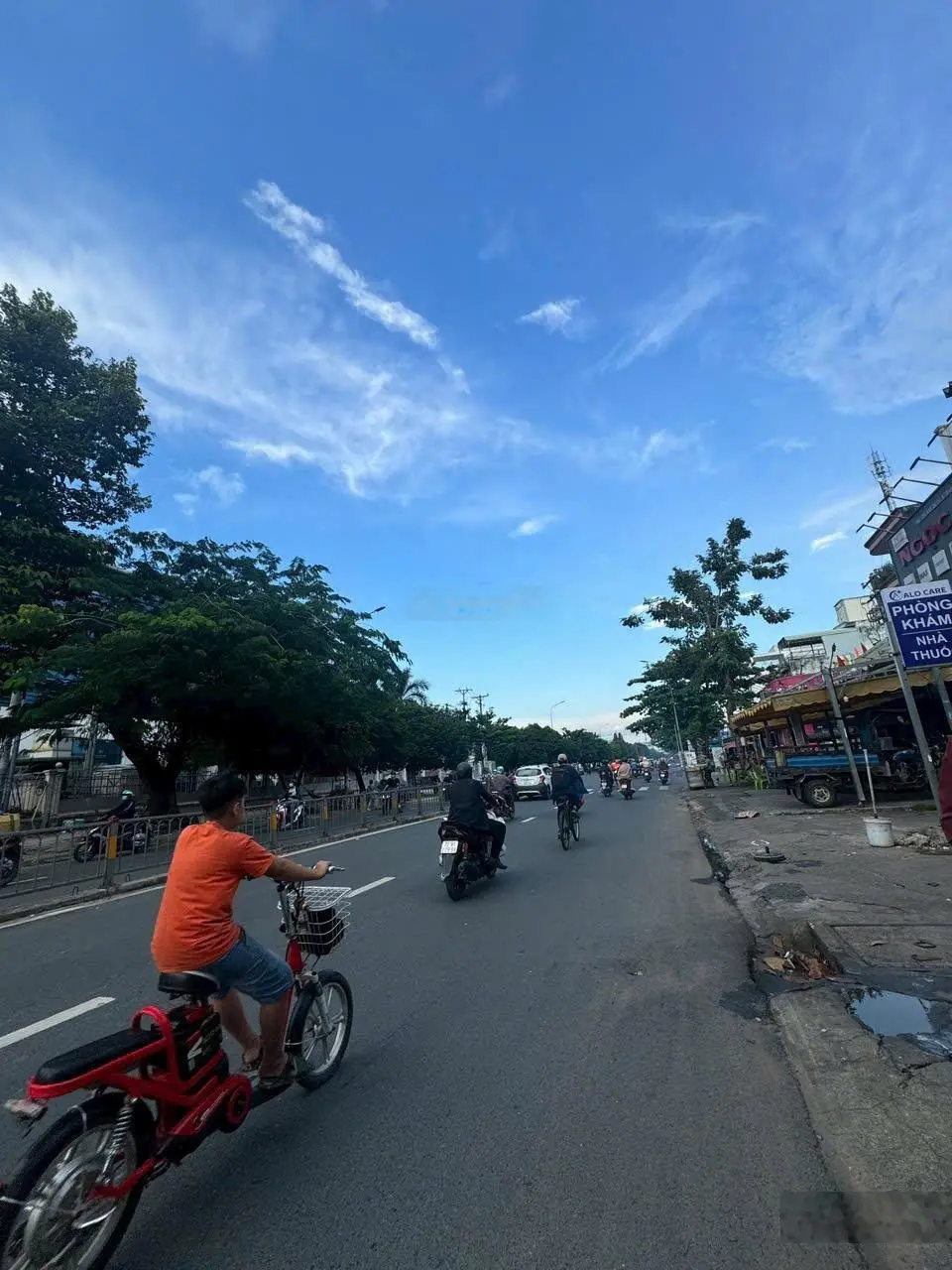 Bán nhà 4,5x20m nhà 3 lầu, khu nội bộ đường Nguyễn Văn Săng