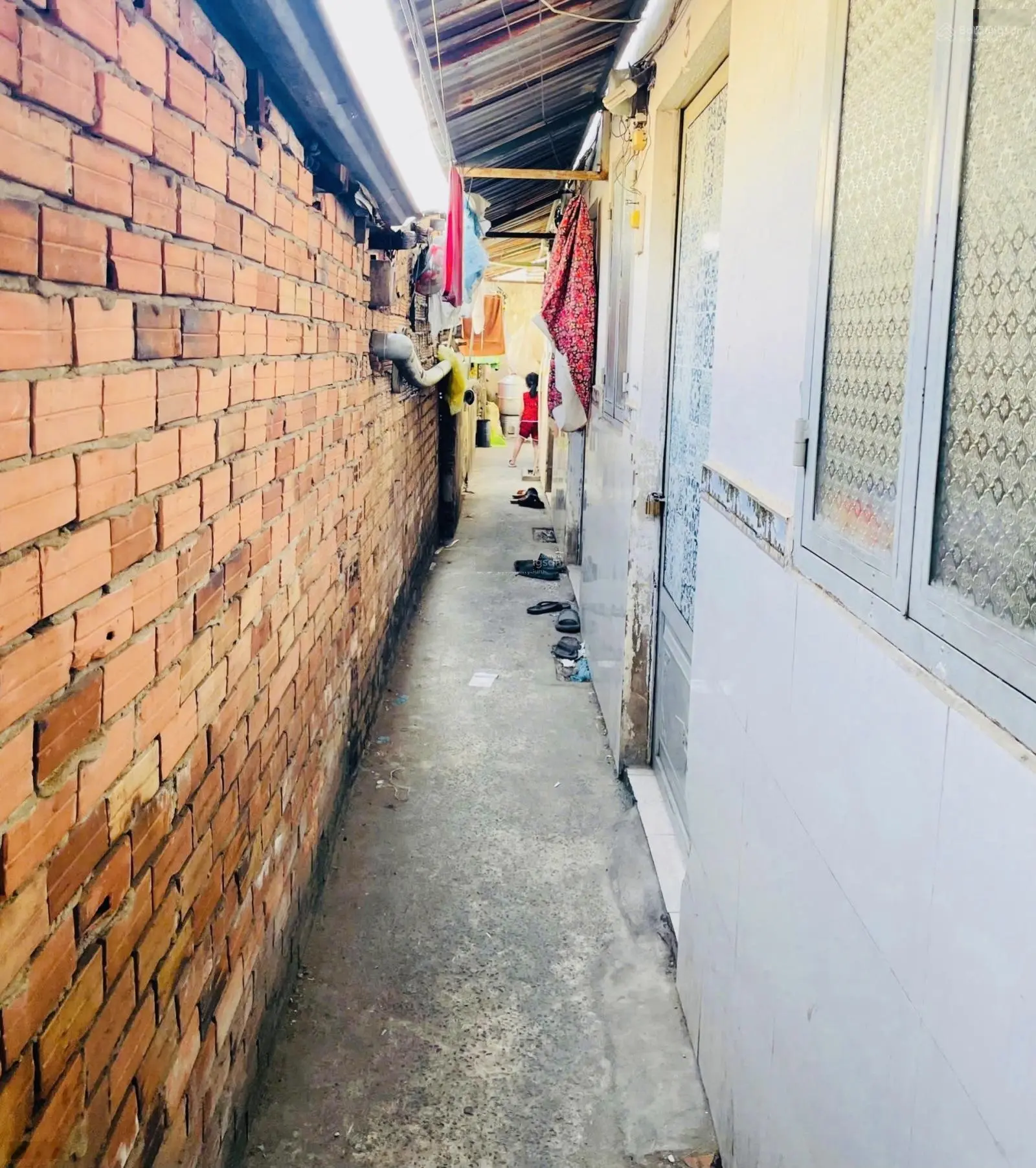 Dãy trọ 6 phòng - 93m2 - thu nhập 11tr/ tháng - giá chỉ 4tỷ2 ~45tr/m2