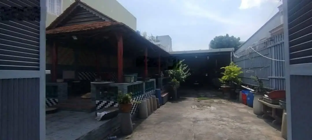 Bán nhà riêng tại Cao Bá Quát, Dĩ An, Bình Dương, 10,9 tỷ, 426m2 giá ưu đãi