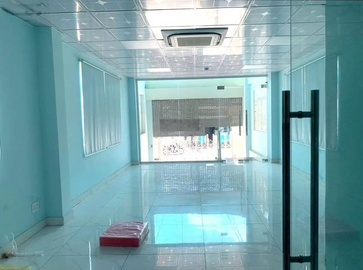 Bán tòa nhà 2 MT Phan Văn Trị P14 Bình Thạnh, hầm 8 tầng thang máy, DT 4,8x26m giá bán 27 tỷ TL