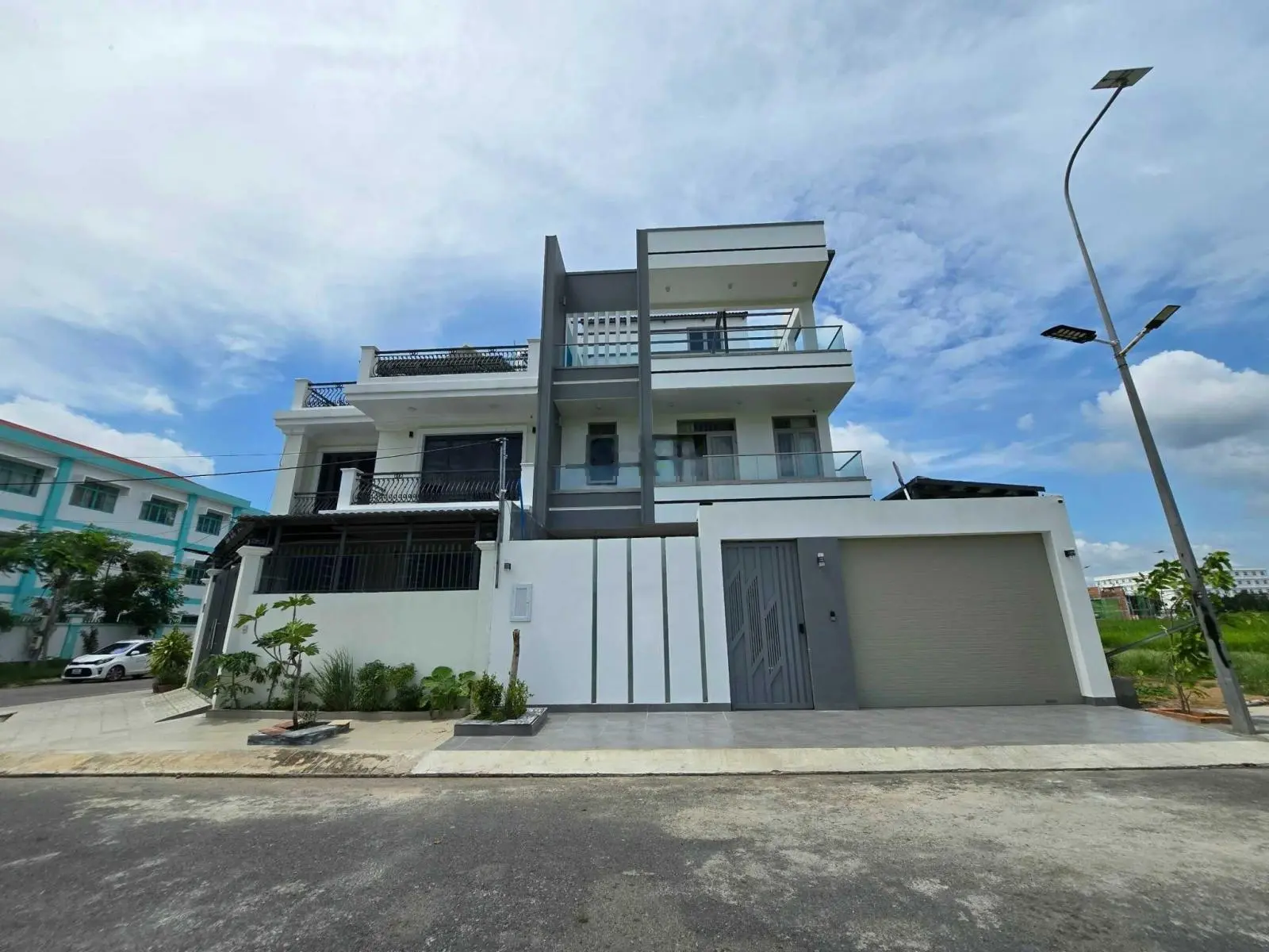 Kẹt bank, bán gấp lô đất 10x25m đối diện Công viên tại KDC Thái Sơn 1, Phước Kiển, Nhà Bè, giá 65tr