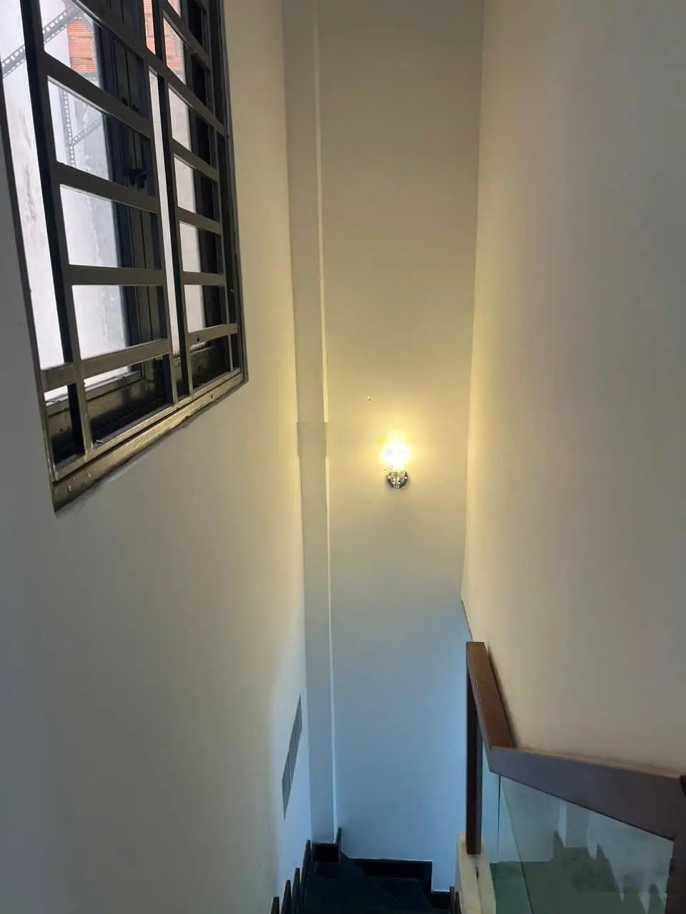 Bán nhà tại đường Mai Hắc Đế, P15, Q8 - 3,15 tỷ, 1 trệt 1 lầu, pháp lý đầy đủ