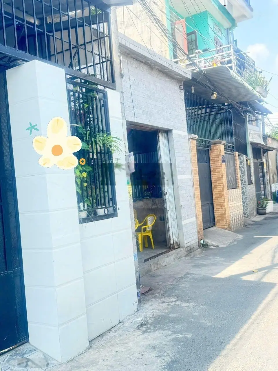 Bán nhà riêng, phường An Bình, giáp với TP Thủ Đức, DT100 m2, sổ hồng riêng, hẻm xe hơi, giá 3,3 tỷ