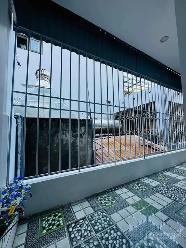 Bán gấp nhà Thái Hà 45m, 5 tầng, mặt tiền 7m, 3 bước ra ô tô, giá 8 tỷ 900 triệu