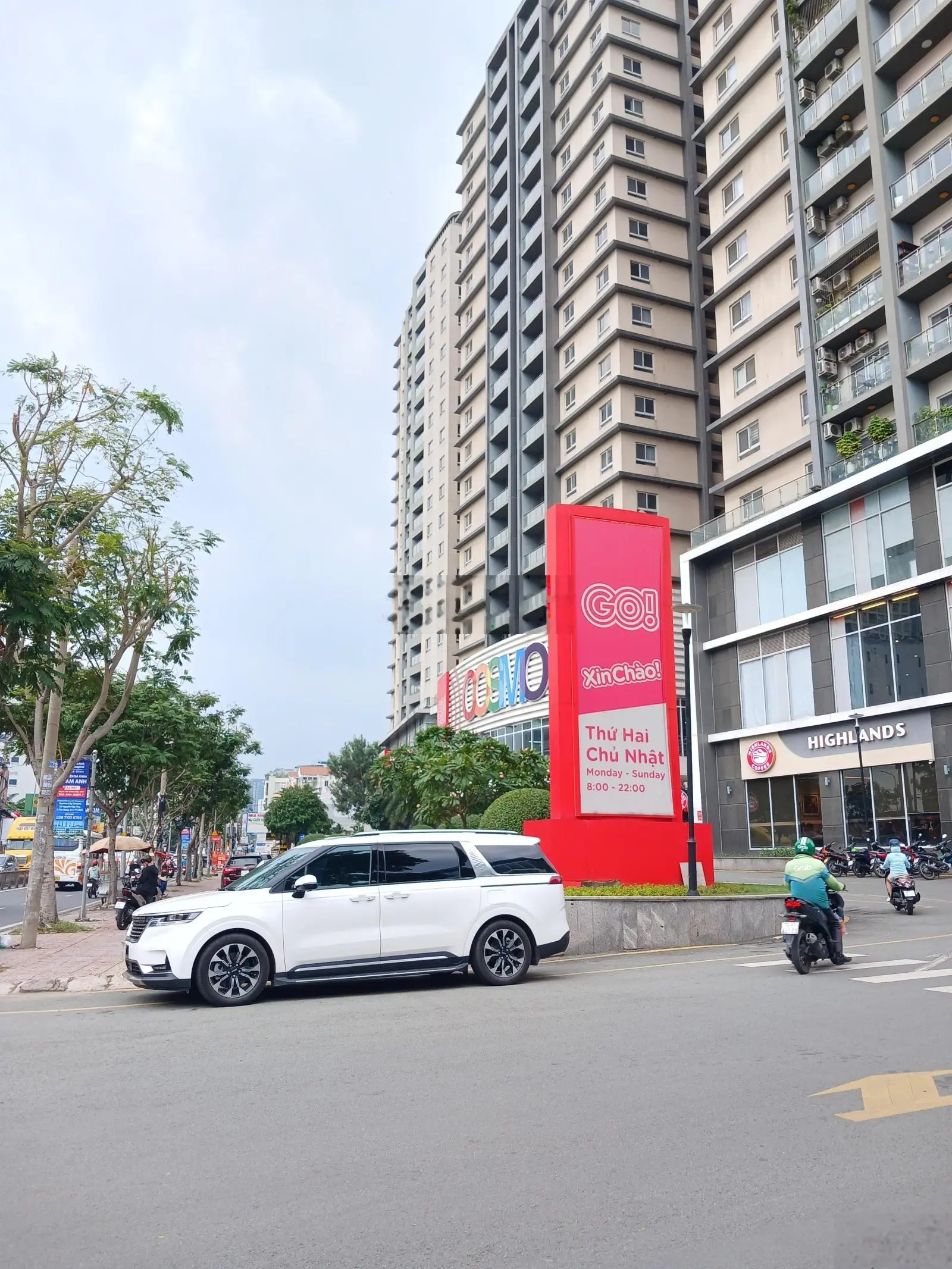 Nhà 3 tầng, 50m2, Hẻm xe hơi, 4 tỷ nhỉnh, Quận 7, Huỳnh Tấn Phát