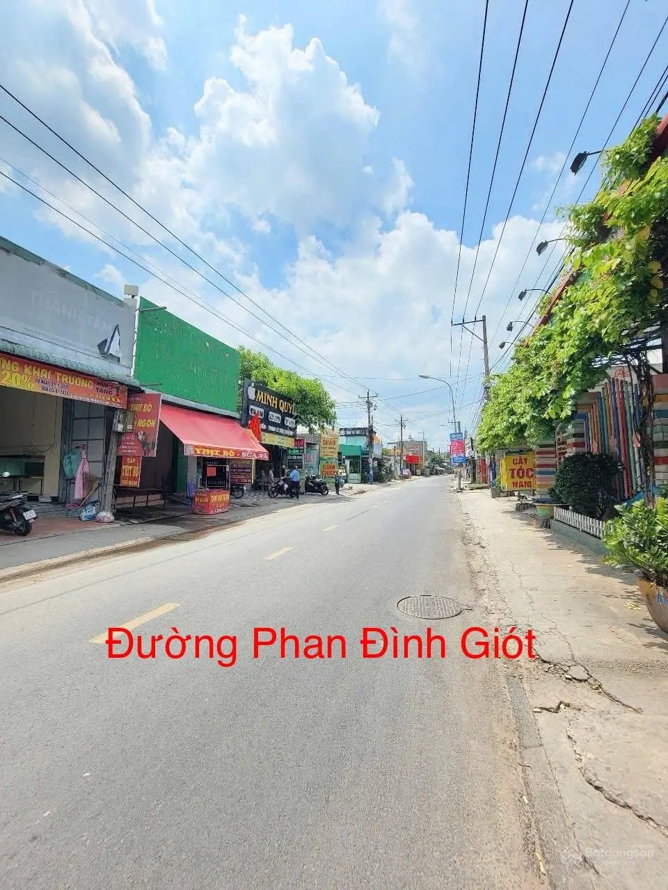 Rẻ hơn mặt bằng khu vực 500triệu. Mặt tiền kinh doanh đường Phan Đình Giót khu vực trung tâm BD