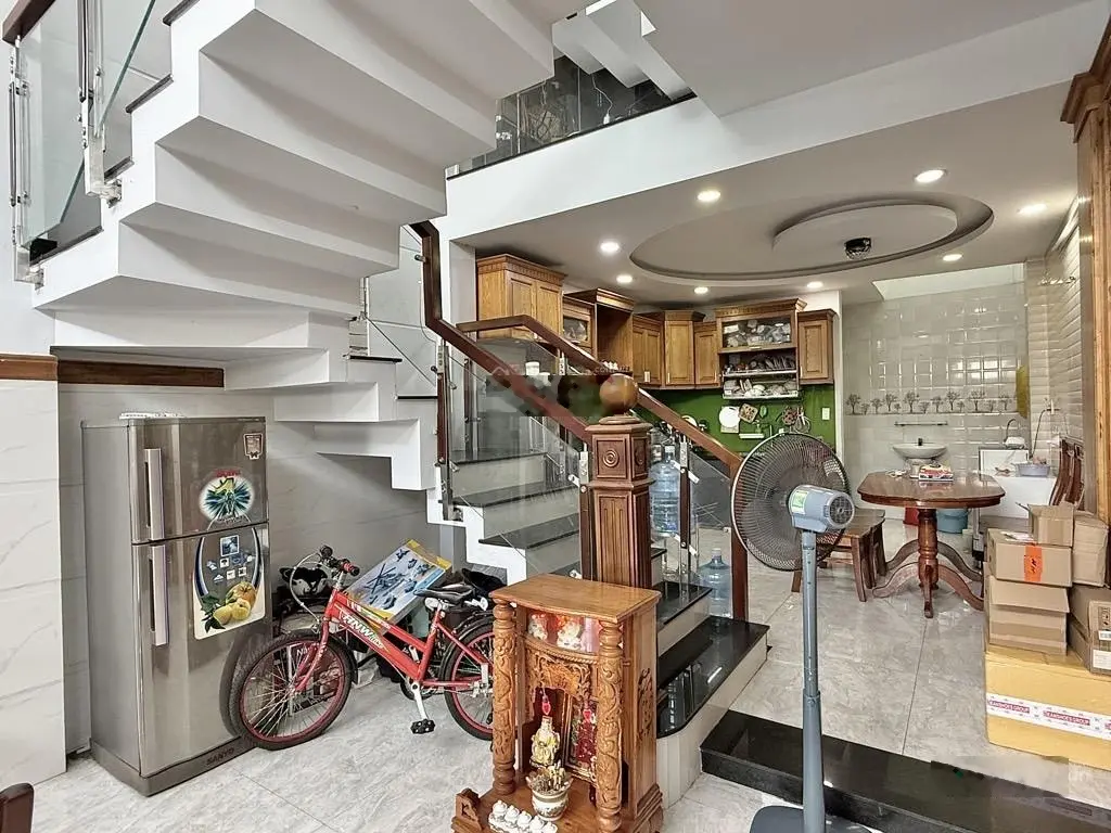 GIẢM 1 TỶ SO VỚI KHU VỰC Quang Trung, phường 12!! Nhà khu phân lô đồng bộ 7 chỗ thẳng nhà mới keng
