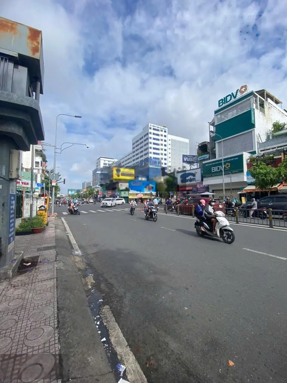 Bán Nhà Mặt Tiền Lý Thái Tổ Quận 10 Có Lề Đường 6M Kết cấu 5 tầng DT Thực tế 77m2