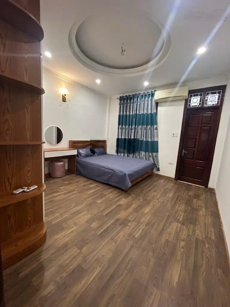 Siêu phẩm duy nhất tại phố Đại La, 6,95 tỷ vnd, 40m2, nhà riêng 5 tầng, ô tô đỗ gần. LH: 0779 548 ***