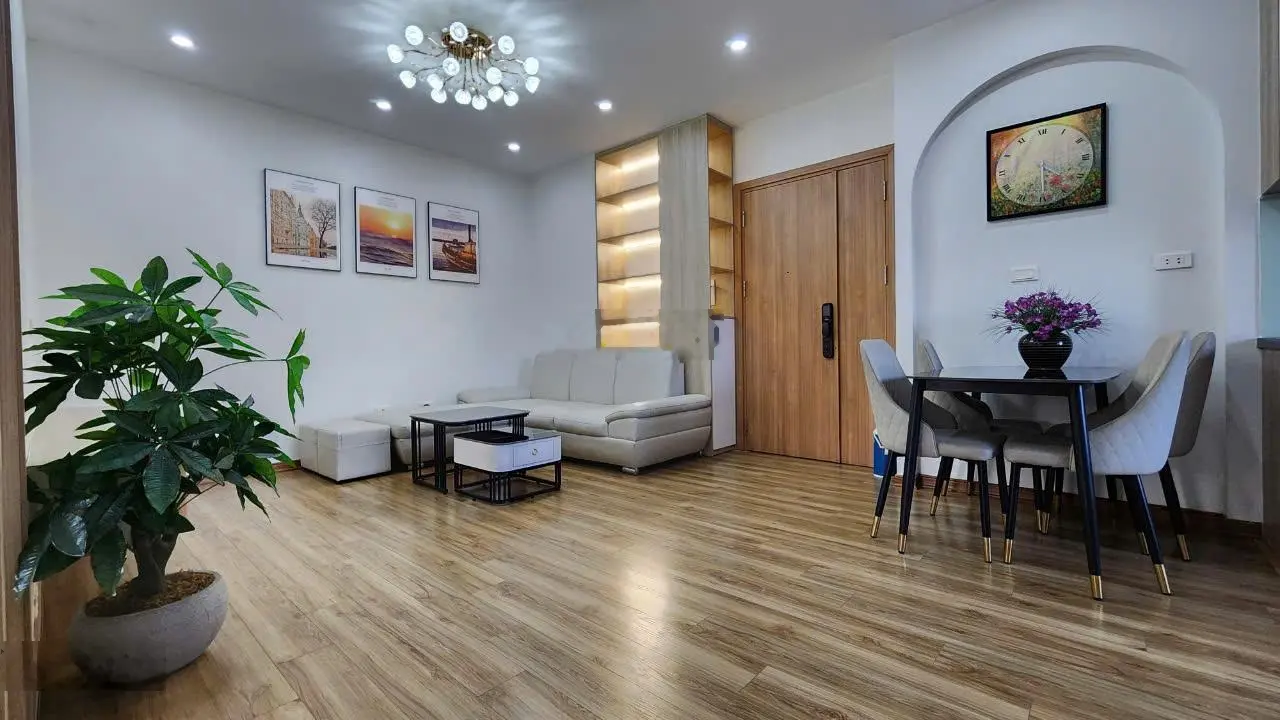 Chính chủ bán căn 2N Intracom Trung Văn DT 67m2, Giá 3,5 tỷ. Full n thất, LH Mr Thắng 0987 336 ***