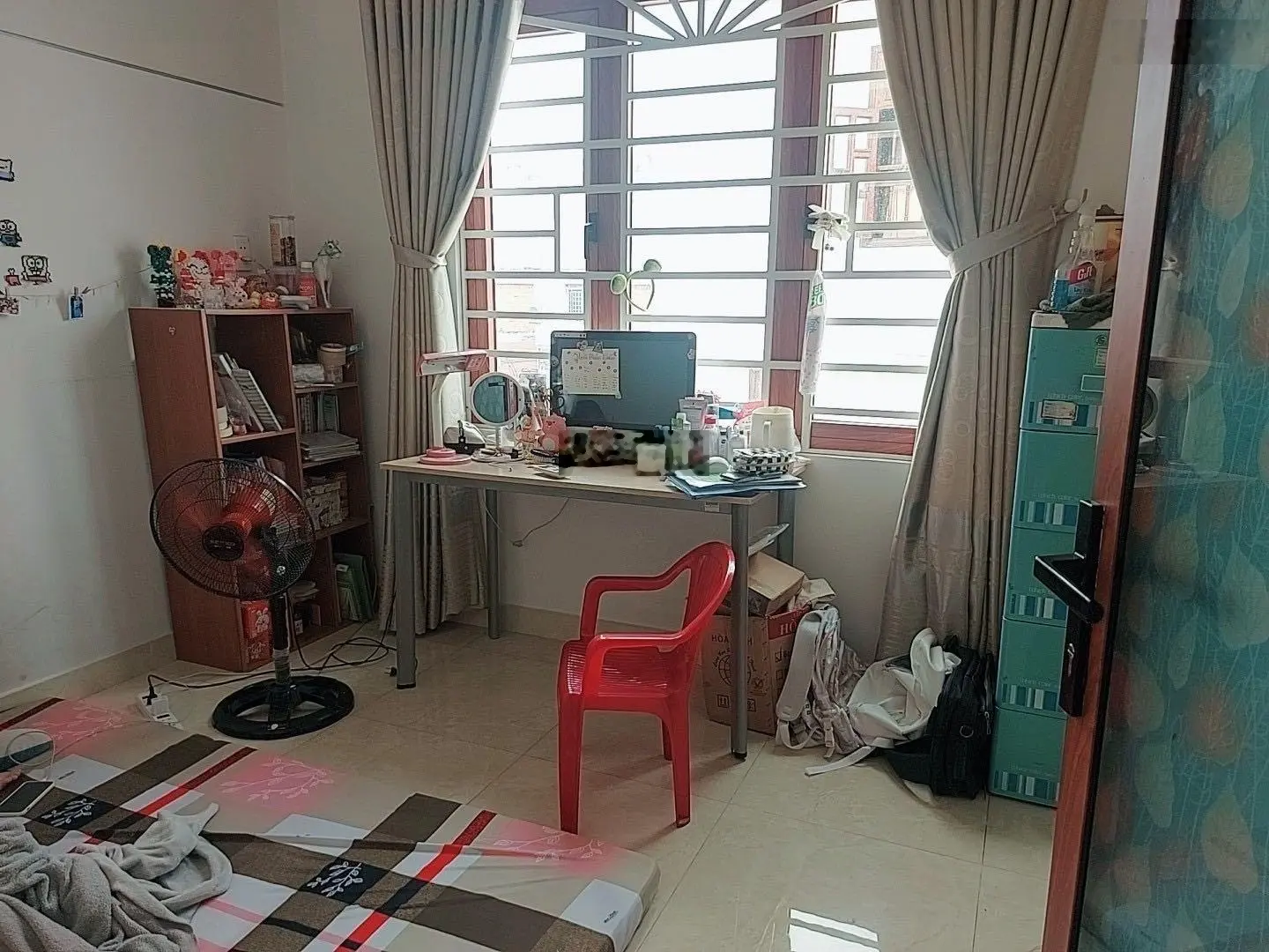 Gấp bán nhà Lê Trọng Tấn - hẻm ôtô quay đầu - 35m2 - nhà đẹp - không lỗi PT - KLG - chỉ 5.2 tỷ TL
