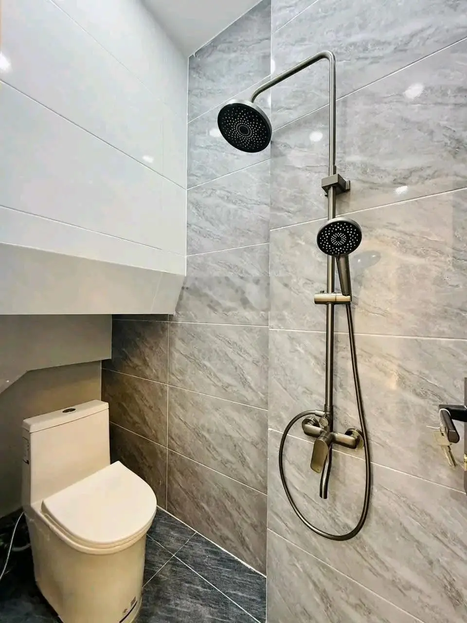 Cần bán căn nhà đẹp giá tốt Phan Chu Trinh - P. 12 - Bình Thạnh, cho thuê 24tr, giá 3tỷ270/75,4m2