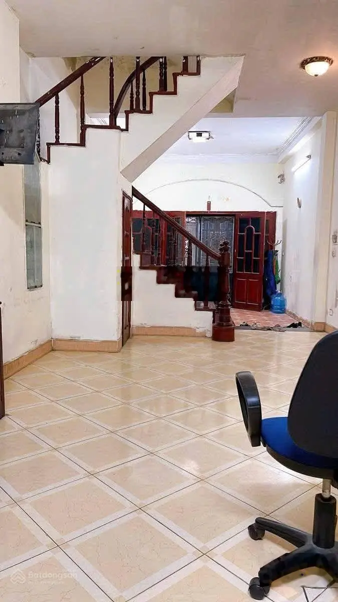 Bán nhà phố Ngụy Như Kon Tum - Thanh Xuân 50m2 - 4 tầng - MT 4,2m - Ngõ thông - Sổ đỏ vuông đẹp
