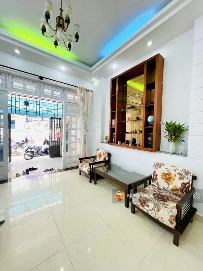 Nhà DT khủng 65m2 (5x13)m, gần chợ Bà Chiểu, trục hẻm Nguyễn Văn Đậu, Phường 11, Bình Thạnh