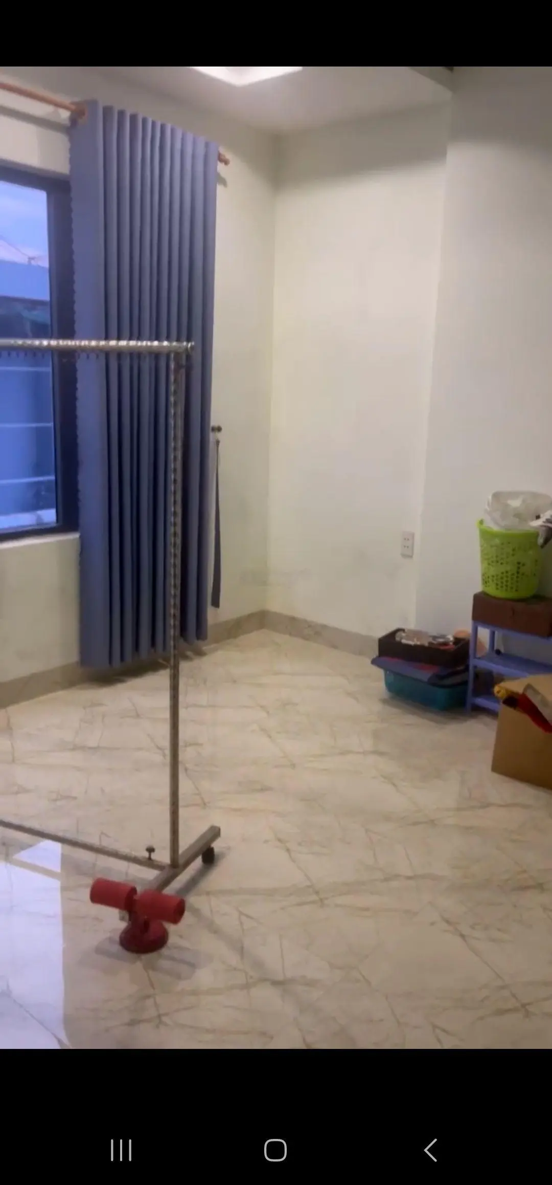 Bán .nhà 3TẦNG Dt 70m2 Kiệt ..hơi 3 .mét ..cách đường lớn .10m.. Khu vục Thọ quang sơn trà Cá