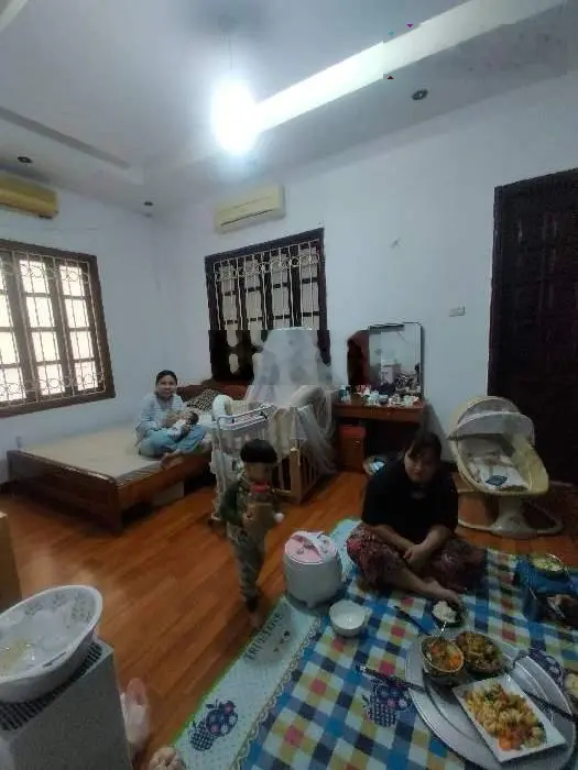 Bán căn hộ dòng tiền Lê Duẩn 16 phòng khép kín 77m2 8 tầng cách mặt phố 50m 12 tỷ