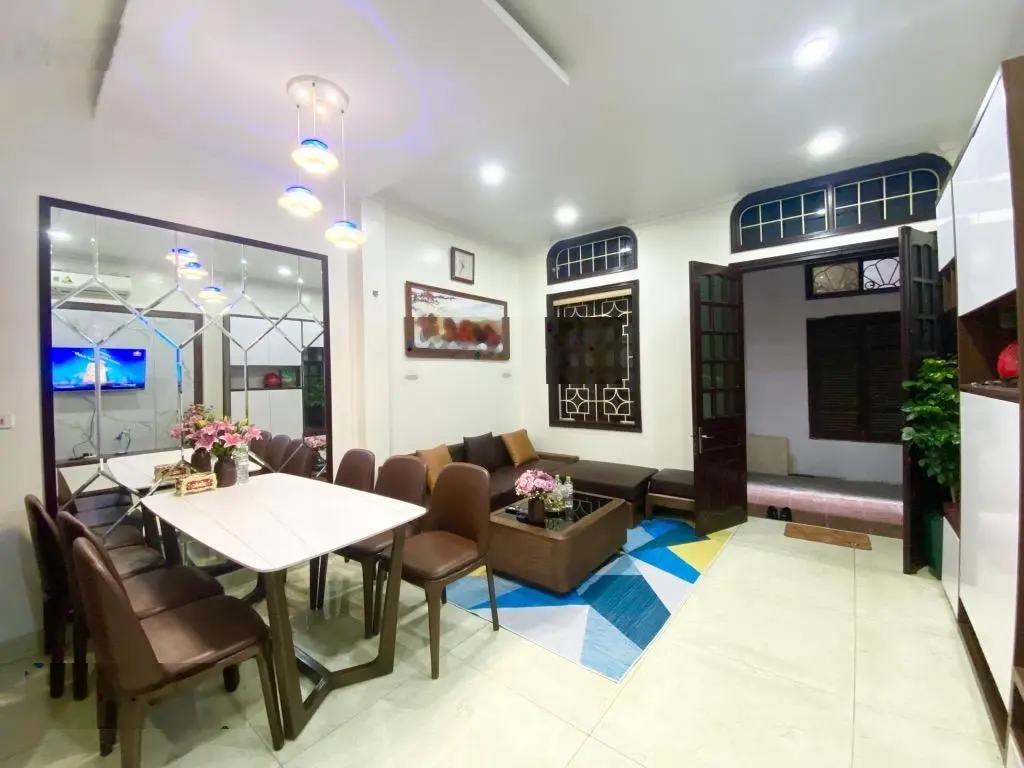 Nhà cán bộ Nguyễn Viết Xuân Trường Chinh 40m, 5 tầng 3 ngủ, nhỉnh 9 tỷ