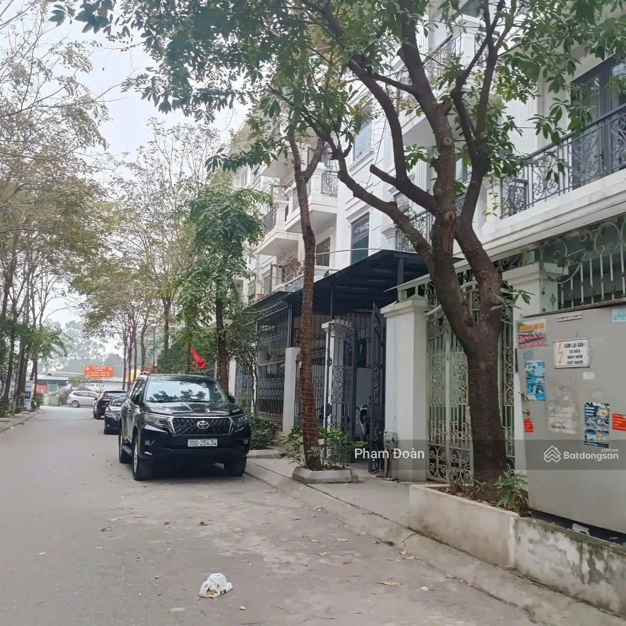 Bán nhà khu đô thị đại kim mới ,thang máy nhà đẹp ở ngay ,giá rẻ nhất khu chính chủ bán