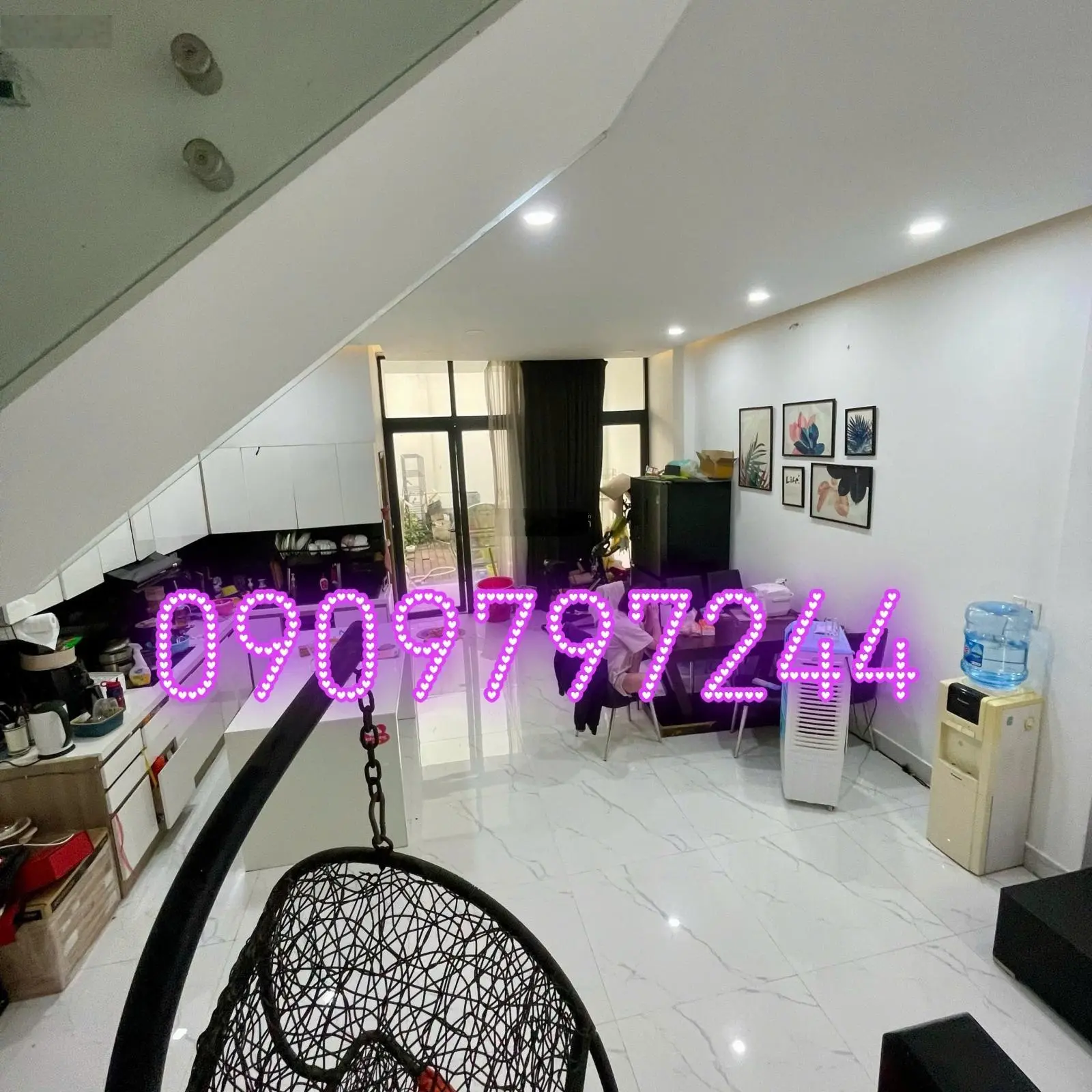 Giảm 3 tỷ Bán gấp nhà MT 1 trệt 2 lầu 4 phòng ngủ đều có ban công riêng - 5,6mx27m + sân thượng
