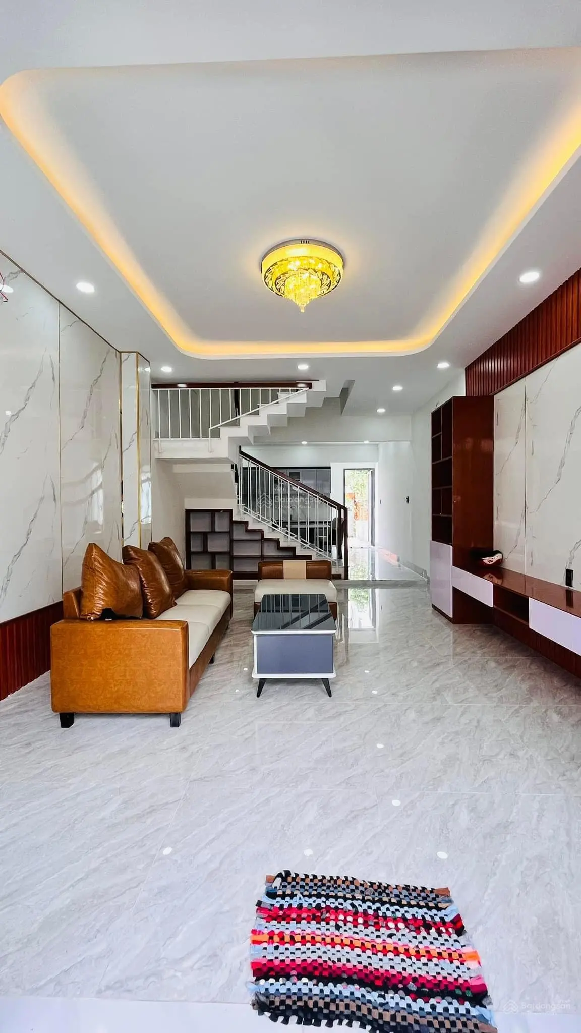Nhà Mới ngay Picity đường nhựa thông xe hơi rộng 6m