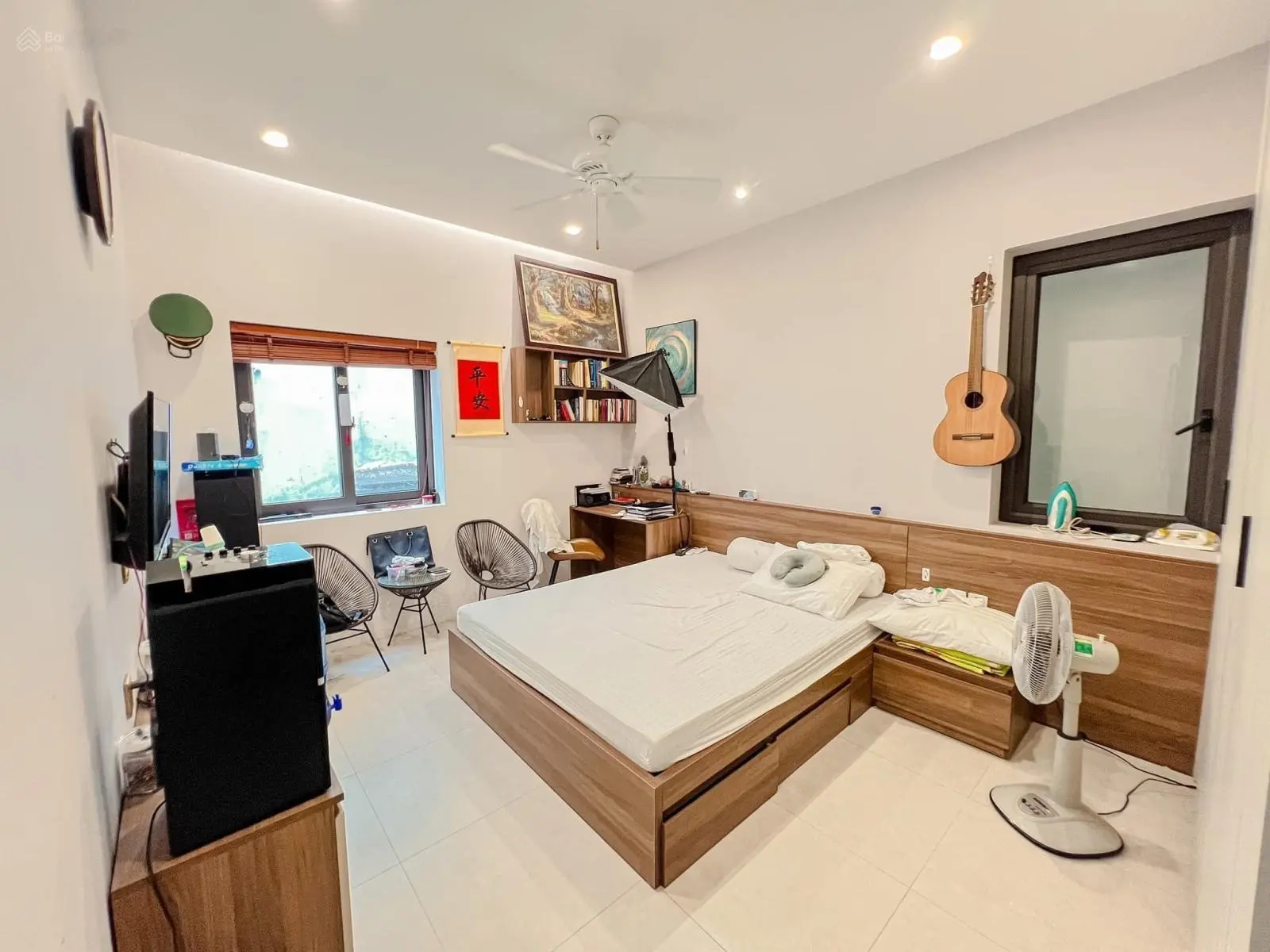Nhanh! Phân lô Trần Quốc Hoàn, gara, ô tô tránh, ở sướng, cho thuê hái ra tiền, 55m2*MT 5.5m