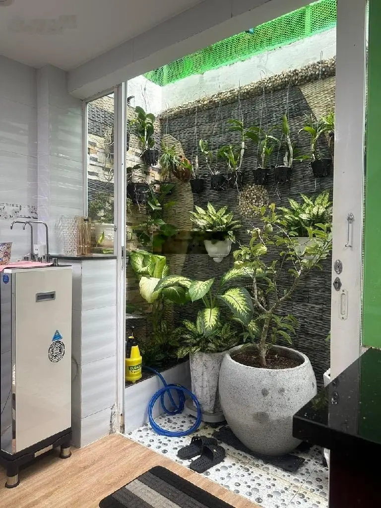 Khu phân lô - hẻm xe hơi thông 10m - 2 tầng - sát bên quận 6 - giá 5.5 tỷ, DT 4x14m