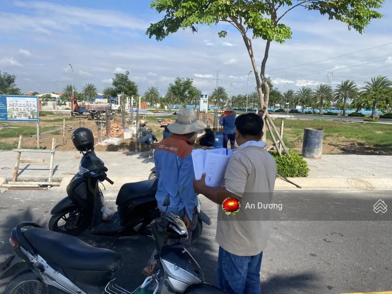 Chính chủ ngộp ngân hàng bán lại lô đất ngay UBND Thanh Phú như hình 5x20 giá chỉ 1 tỷ 8 trăm TL