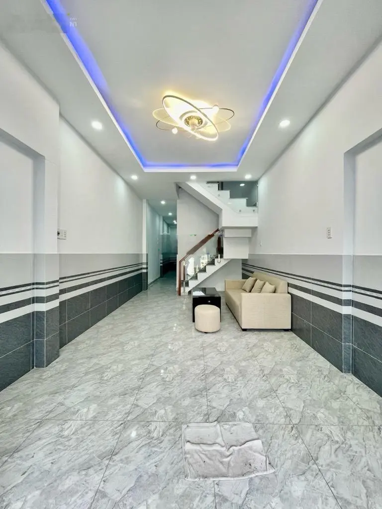 Nhà 4 tầng, HXH, Nguyễn Thị Thập, Quận 7, gần 40m2, 6tỷ nhỉnh